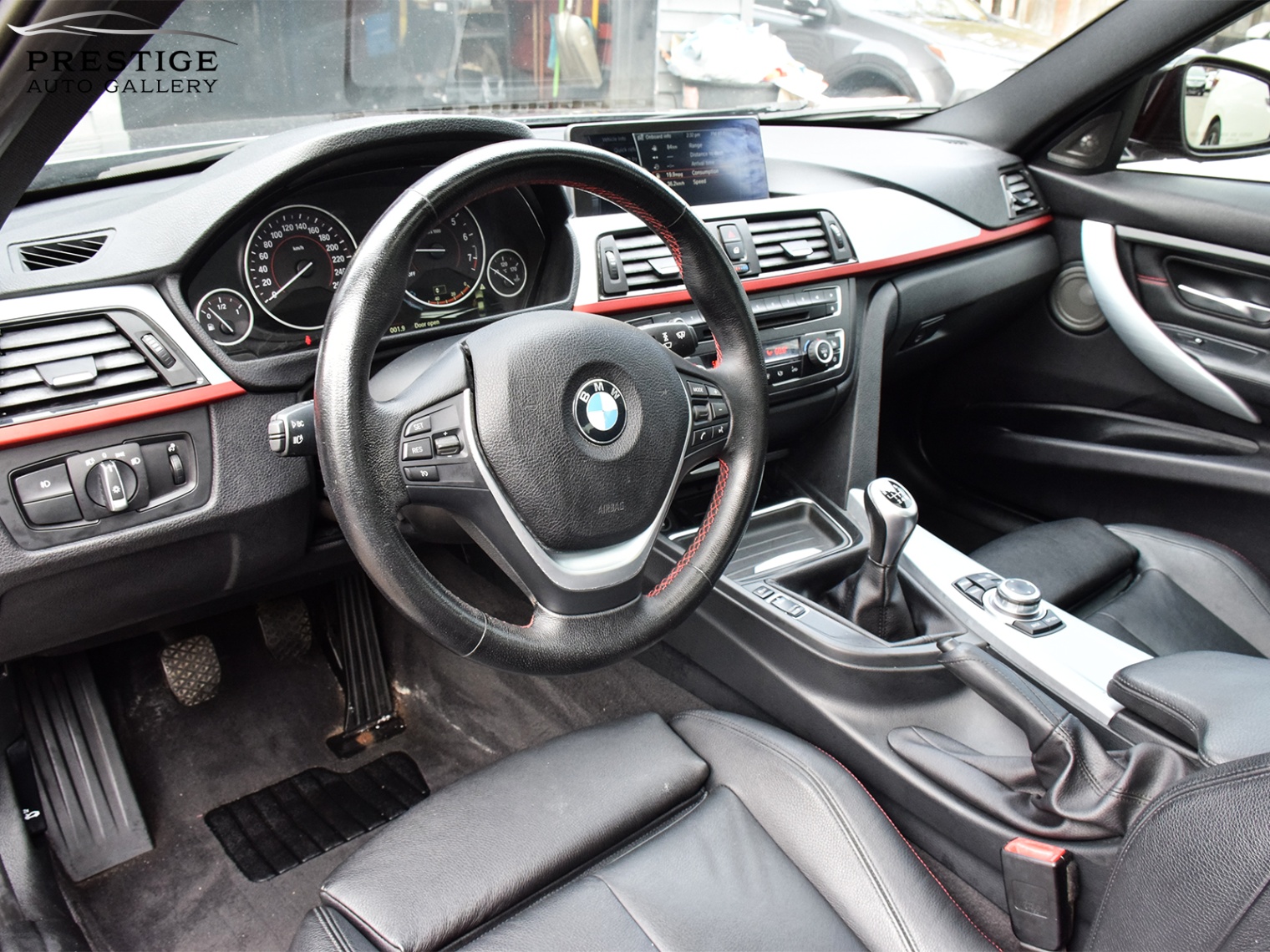 /prestigeautogallery/2012-BMW-3Series-8667434315317095.jpg