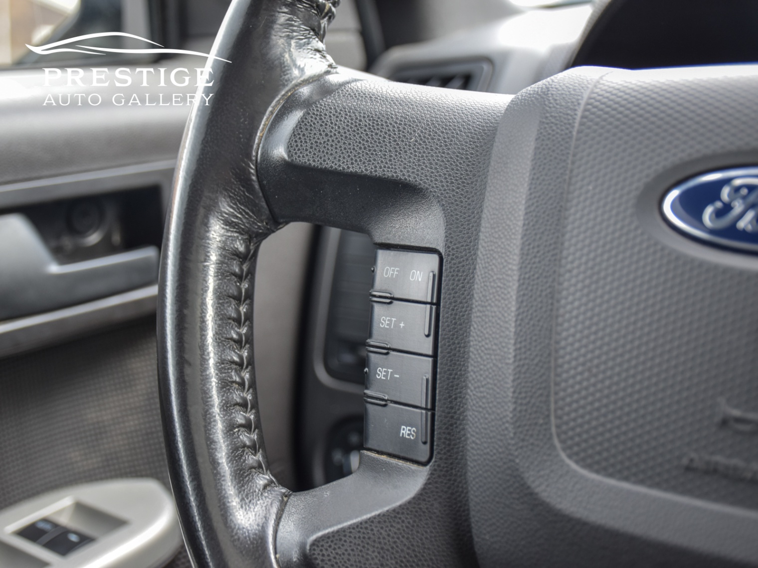 /prestigeautogallery/2012-Ford-Escape-18383176731367223.jpg