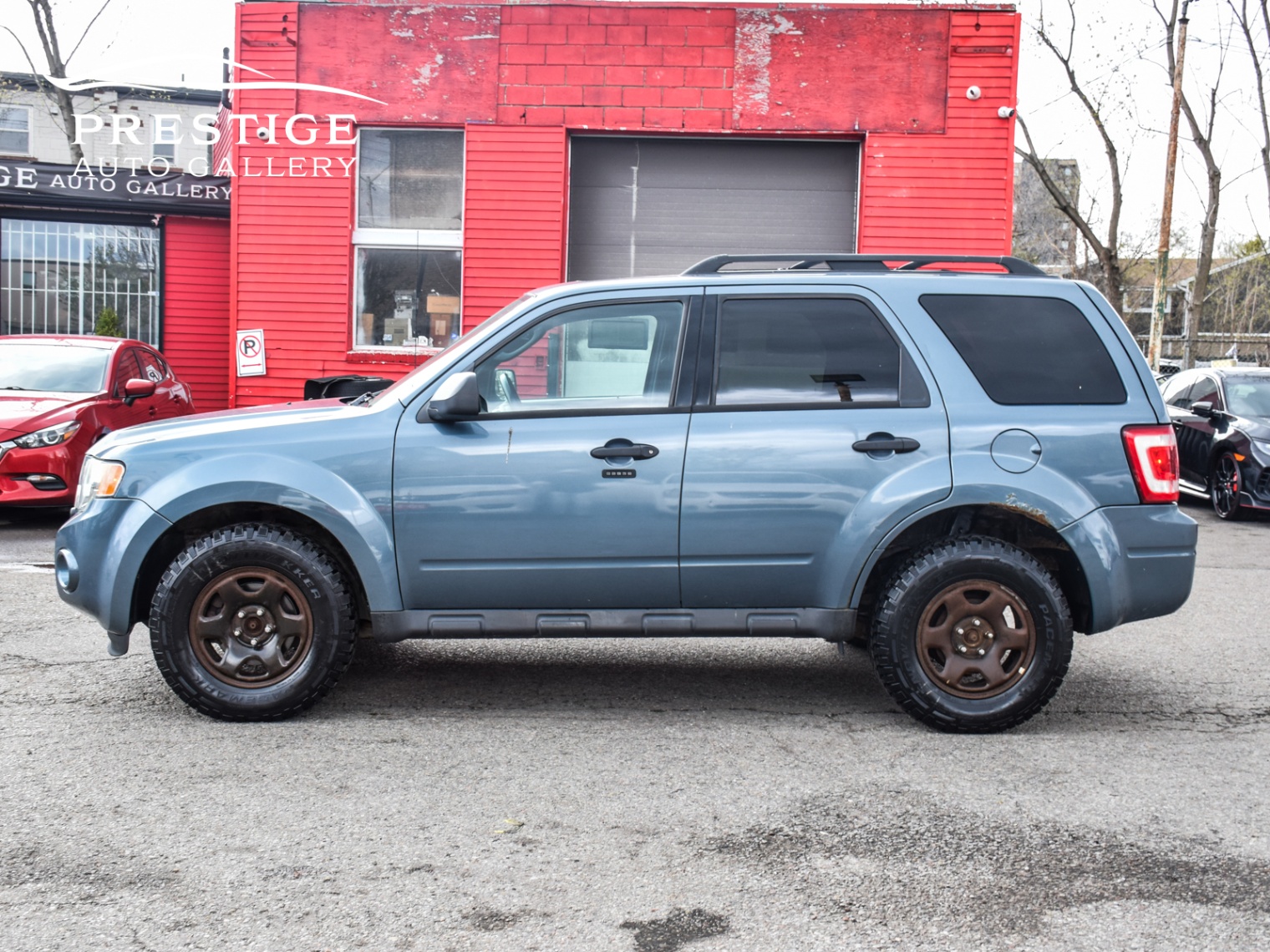 /prestigeautogallery/2012-Ford-Escape-7714264836877136.jpg