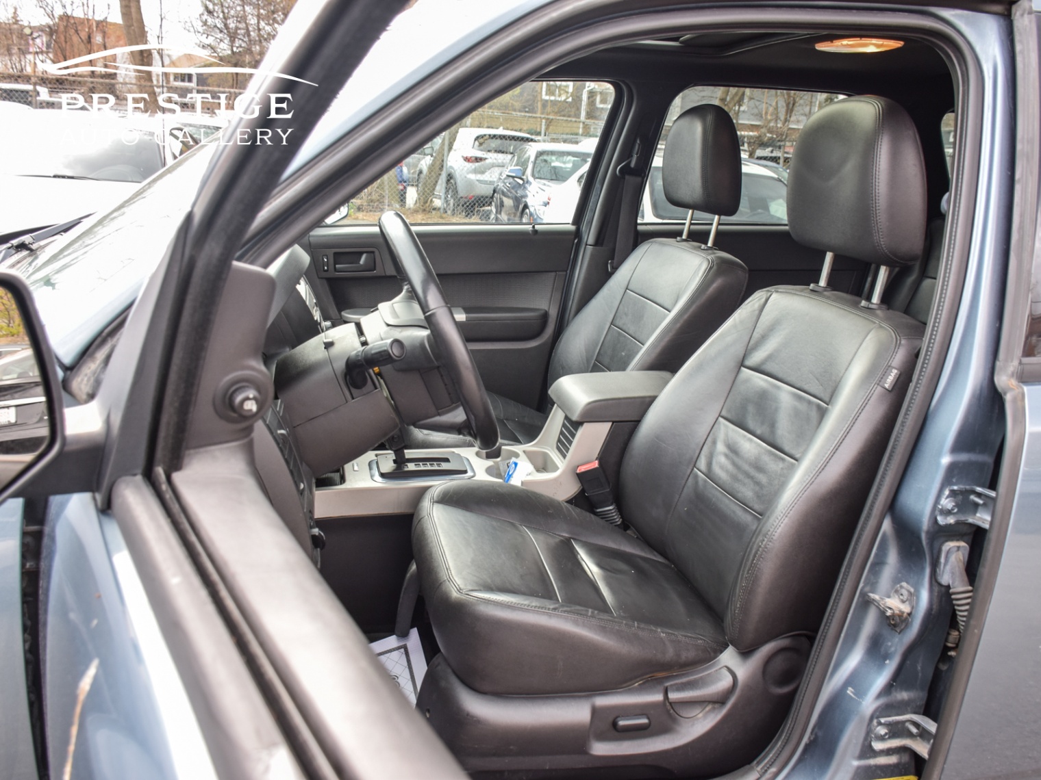 /prestigeautogallery/2012-Ford-Escape-9595646352605309.jpg