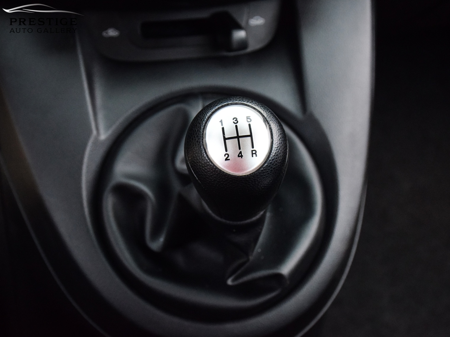 /prestigeautogallery/2012-Mazda-Mazda2-08663937503693186.jpg