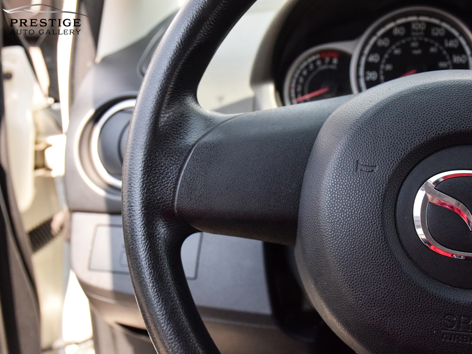 /prestigeautogallery/2012-Mazda-Mazda2-8264408713303288.jpg