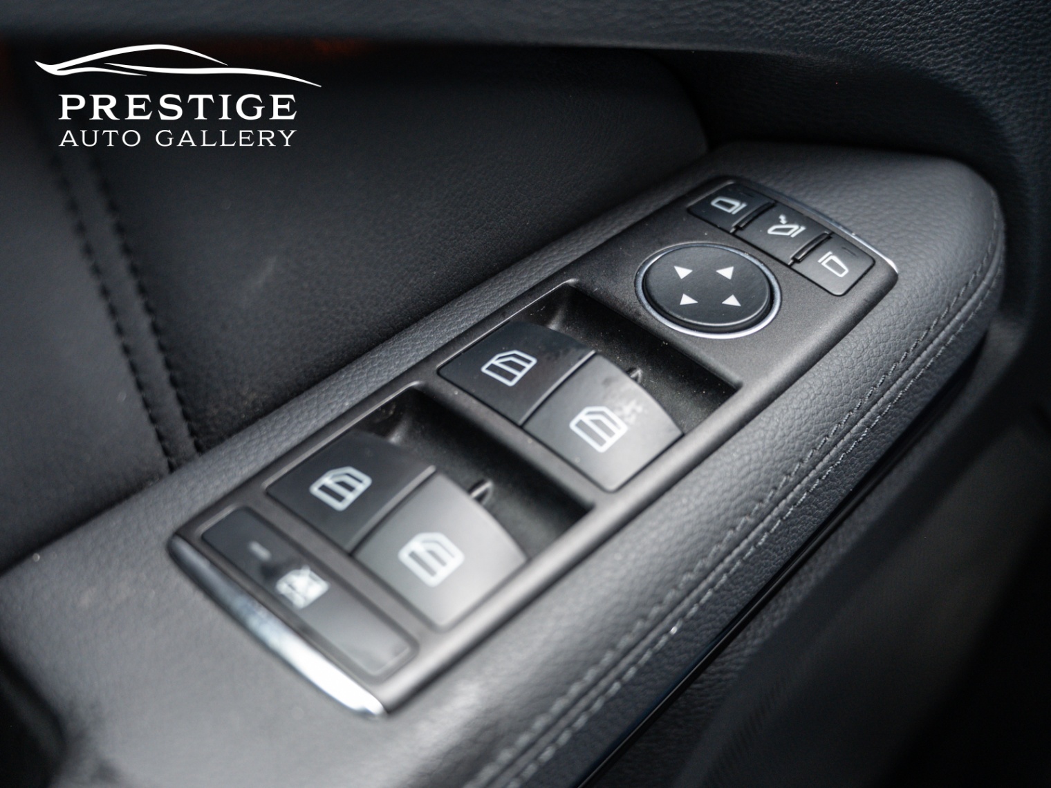 /prestigeautogallery/2012-Mercedes-Benz-E-Class-5113085311783196.jpg