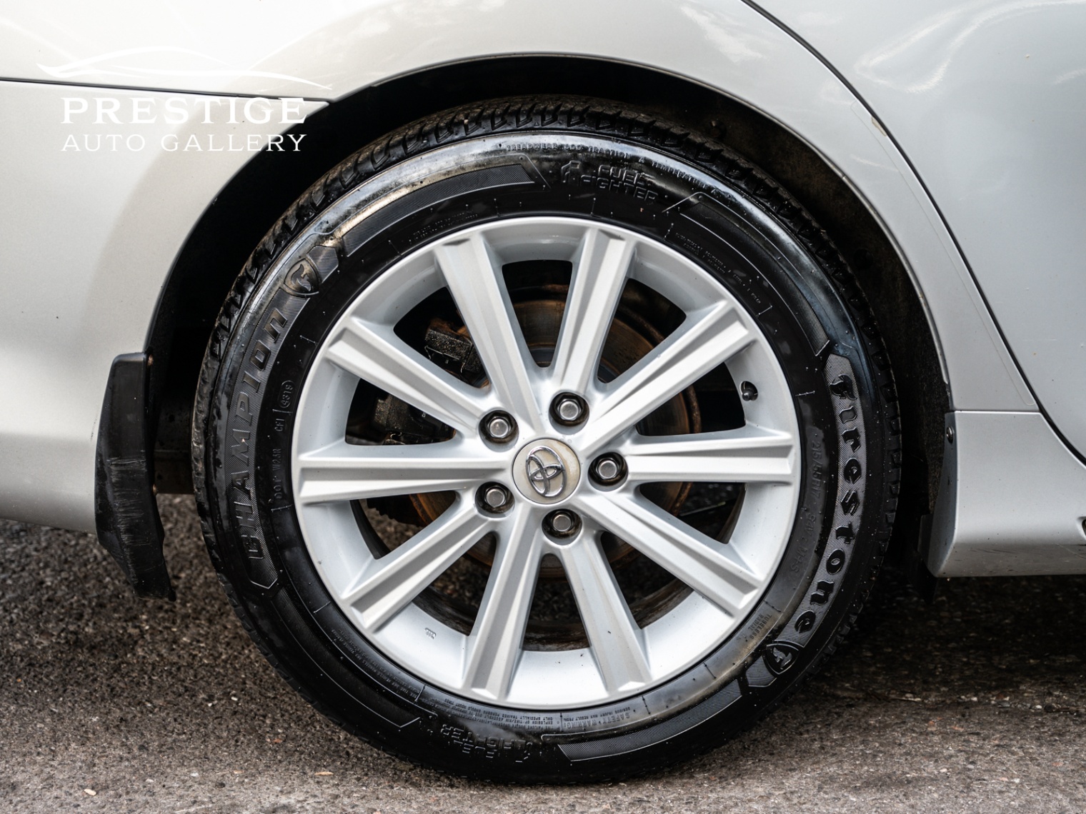 /prestigeautogallery/2012-Toyota-CamryHybrid-012443023450995794.jpg