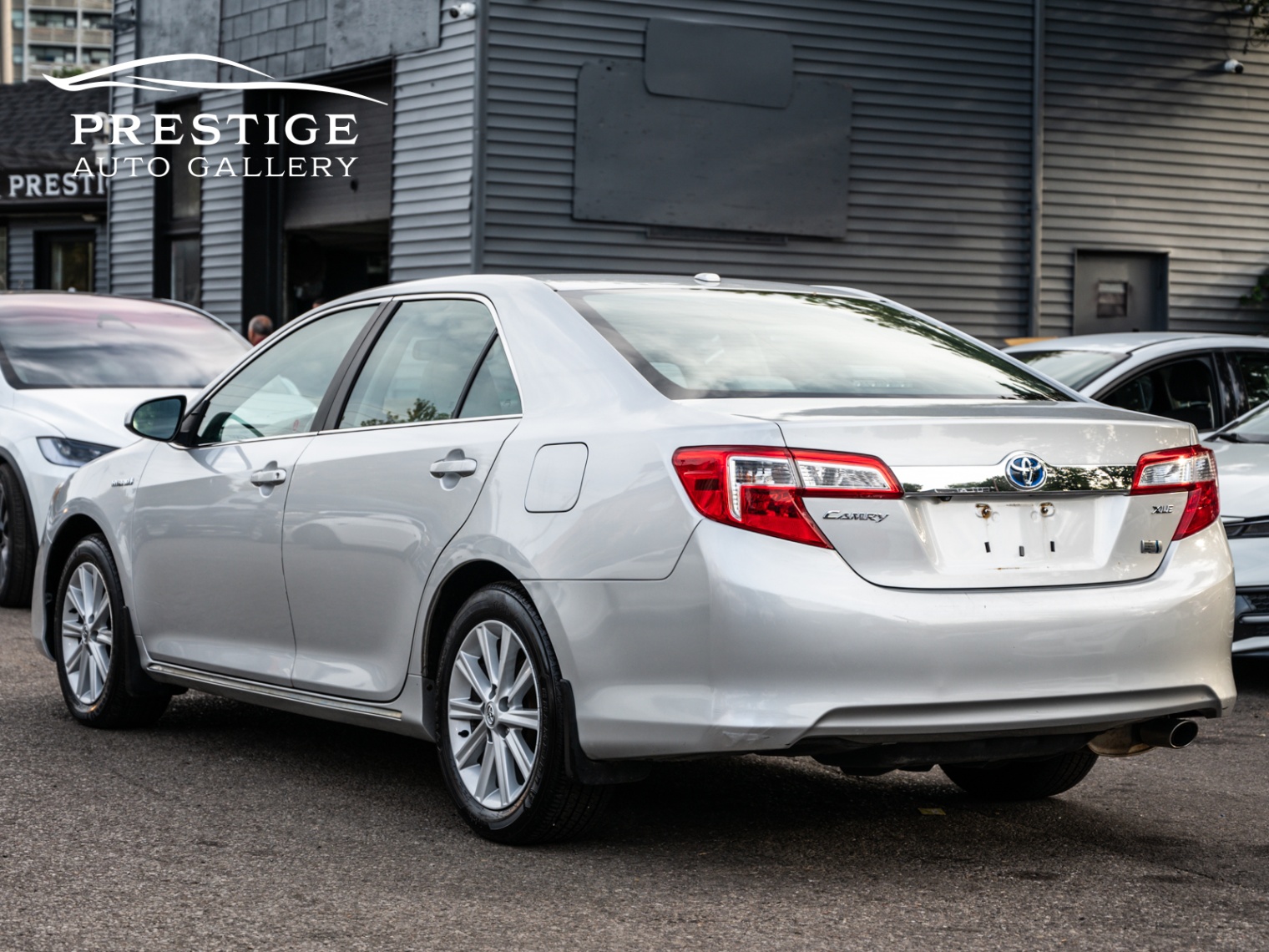 /prestigeautogallery/2012-Toyota-CamryHybrid-7021623662828473.jpg