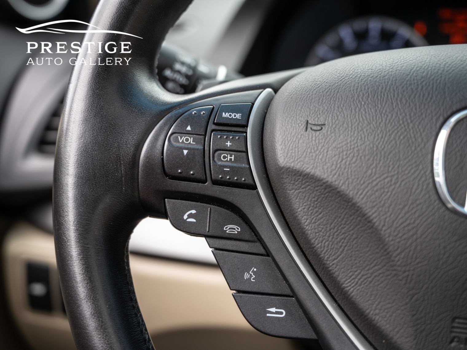 /prestigeautogallery/2013-Acura-RDX-8903711574754223.jpg