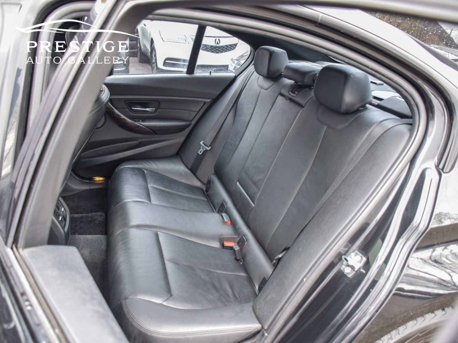 /prestigeautogallery/2013-BMW-3Series-10413405808269771.jpg