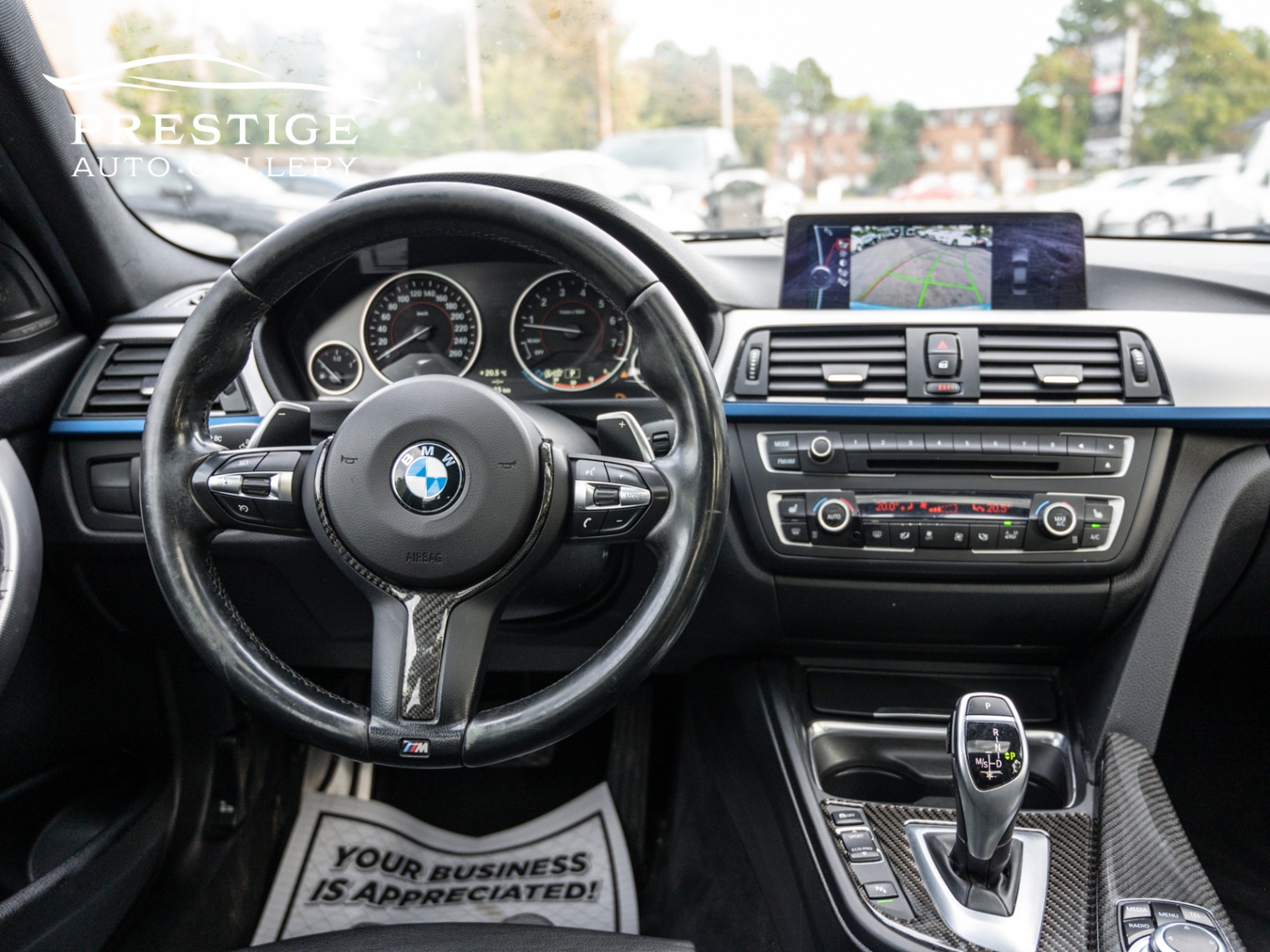 /prestigeautogallery/2013-BMW-3Series-36583947018222385.jpg