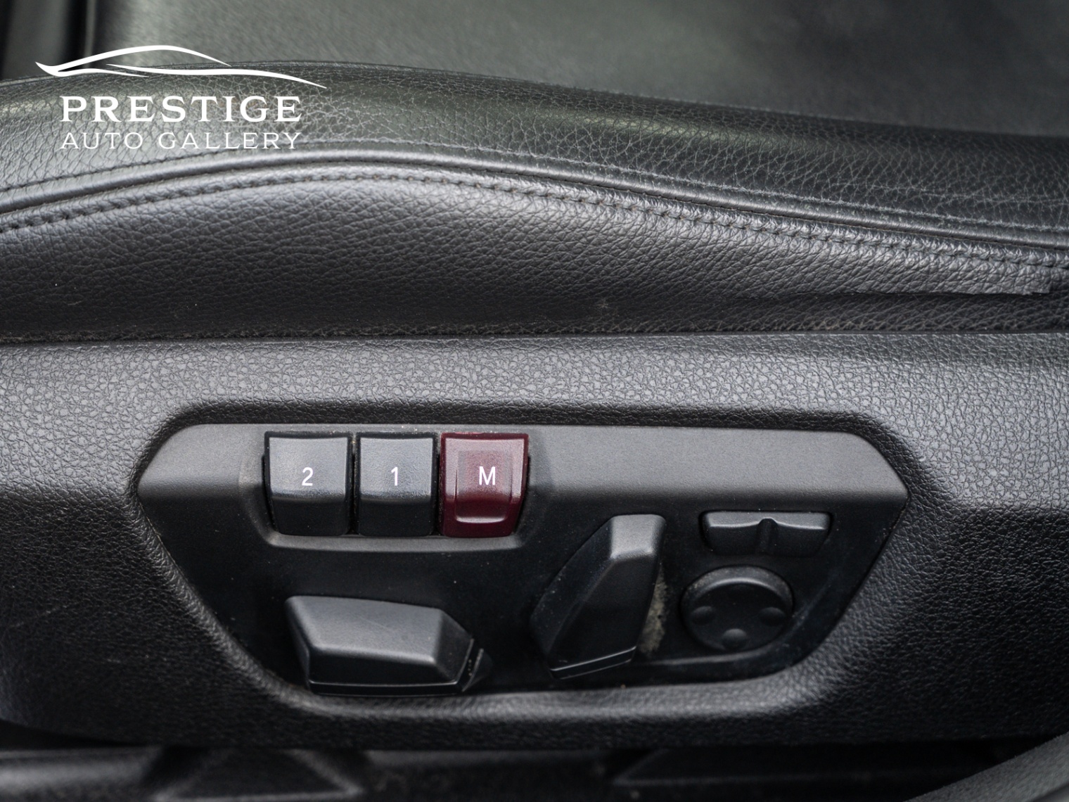 /prestigeautogallery/2013-BMW-3Series-8716792873745531.jpg
