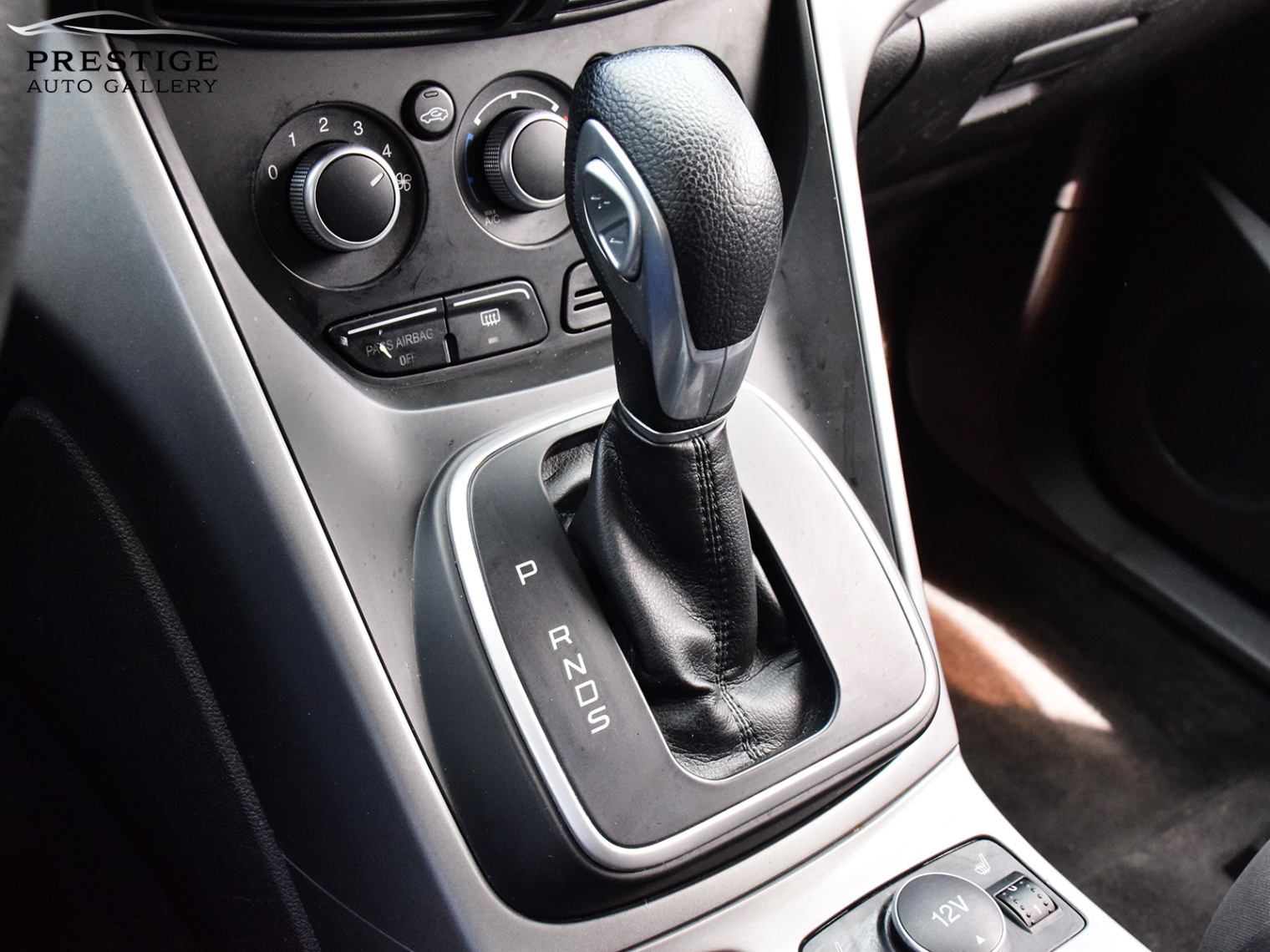/prestigeautogallery/2013-Ford-Escape-2899875629514177.jpg