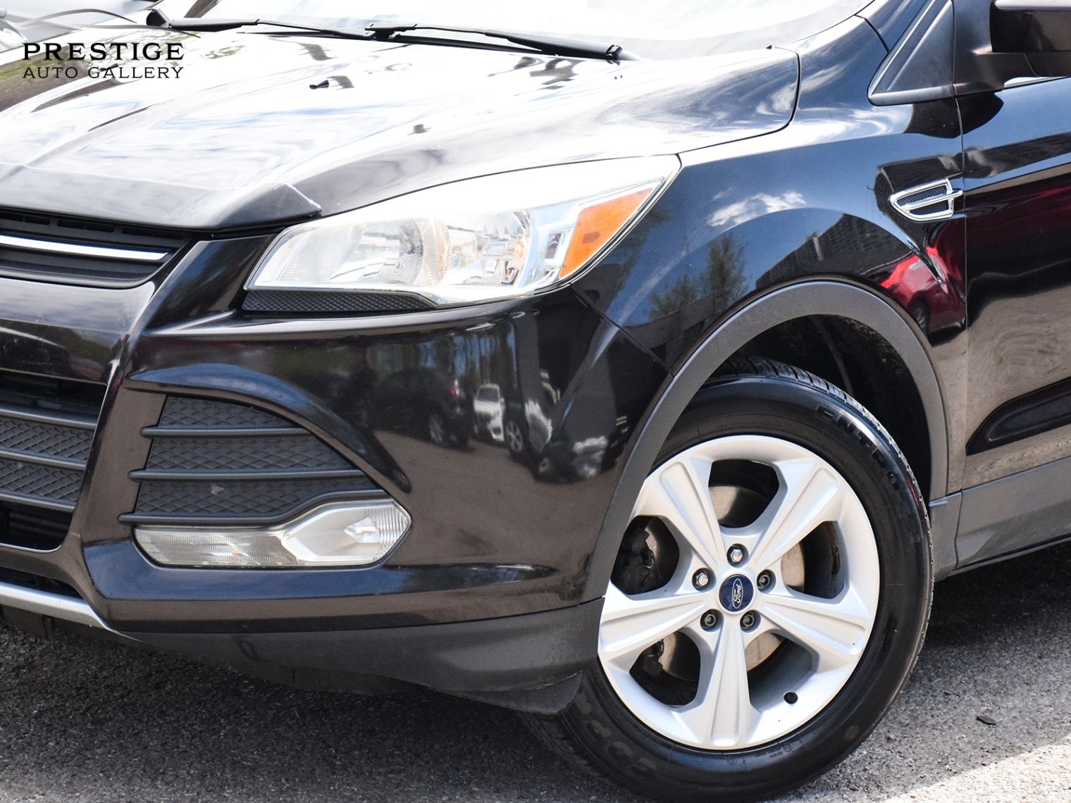 /prestigeautogallery/2013-Ford-Escape-7219162833890671.jpg