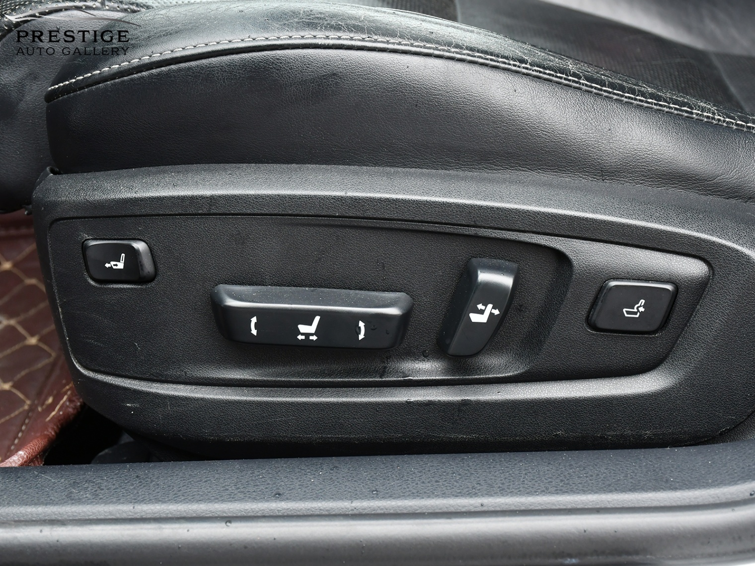 /prestigeautogallery/2013-Lexus-ES-28777748314478724.jpg