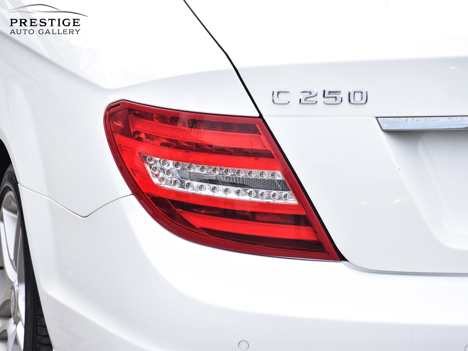 /prestigeautogallery/2013-Mercedes-Benz-C-Class-10776647013971963.jpg