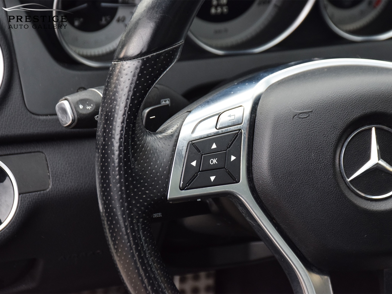 /prestigeautogallery/2013-Mercedes-Benz-C-Class-5648626045212182.jpg