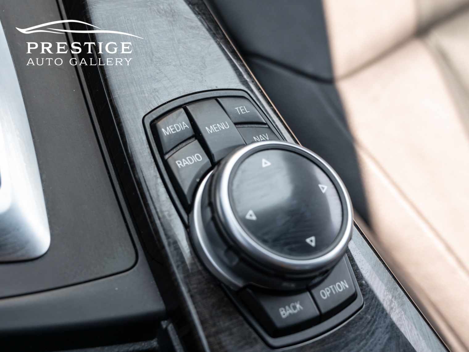 /prestigeautogallery/2014-BMW-3Series-19042606261170403.jpg