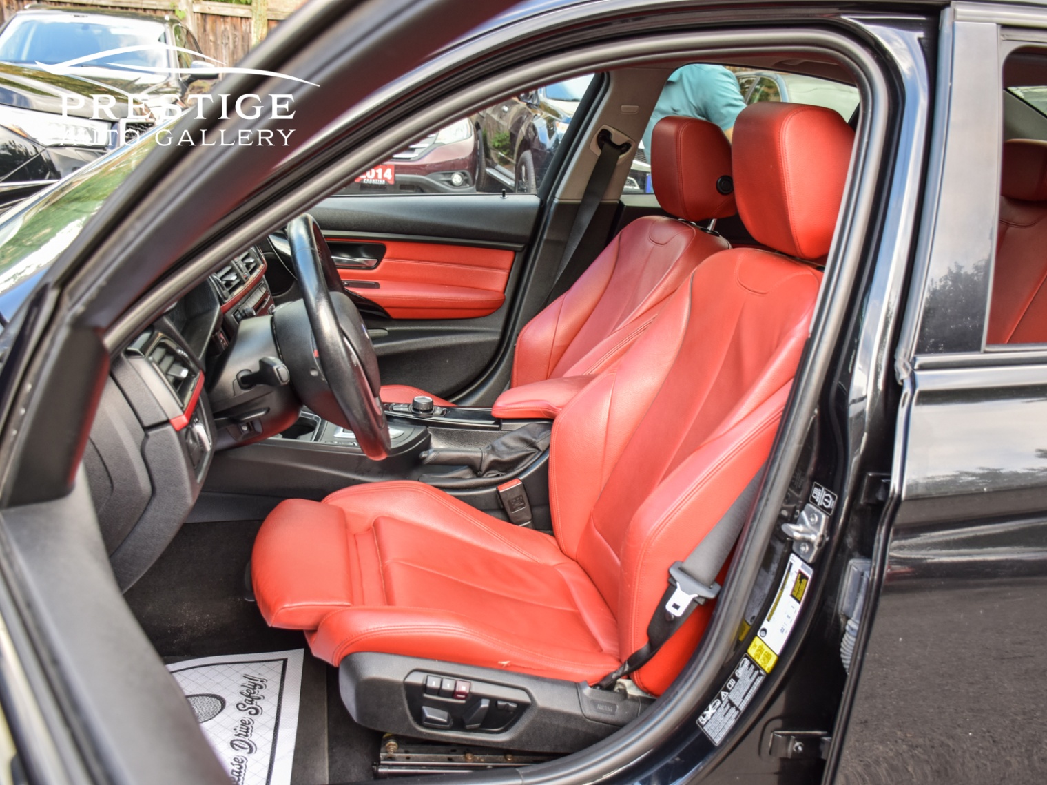 /prestigeautogallery/2014-BMW-3Series-3246041210613231.jpg