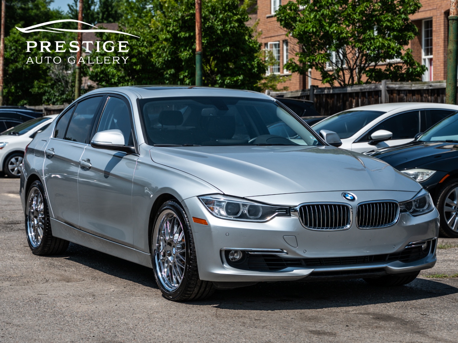 /prestigeautogallery/2014-BMW-3Series-7548228635349881.jpg