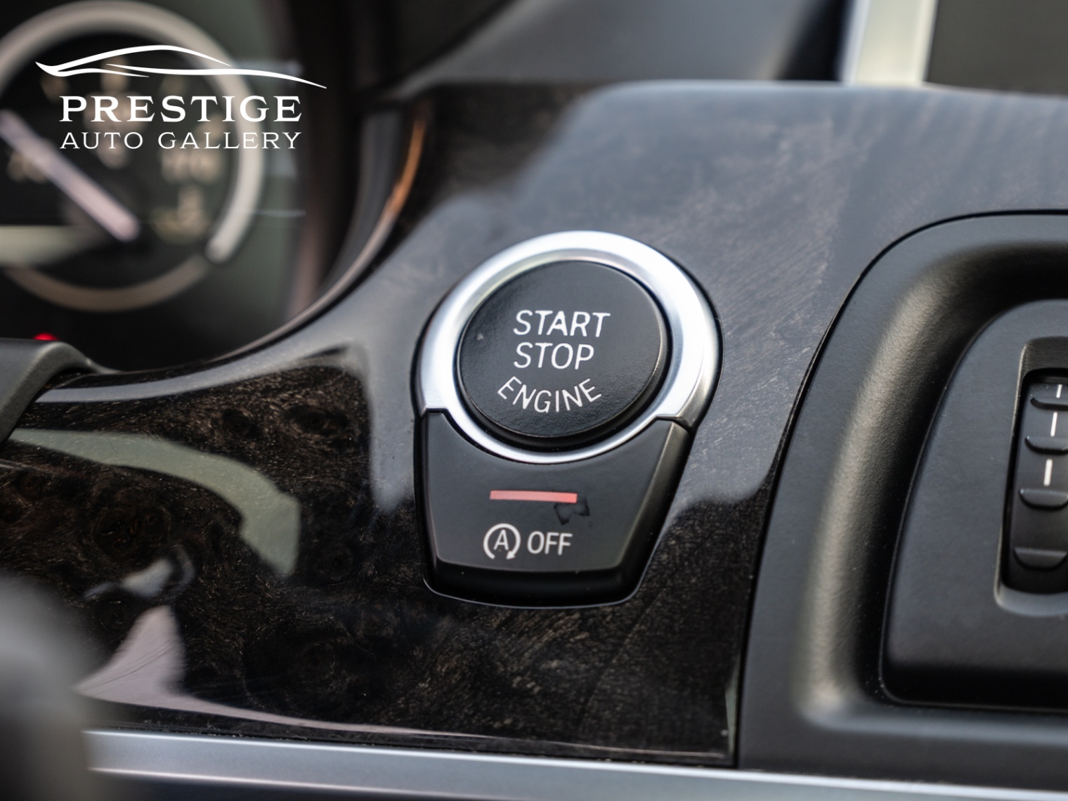 /prestigeautogallery/2014-BMW-6Series-3543127480269399.jpg