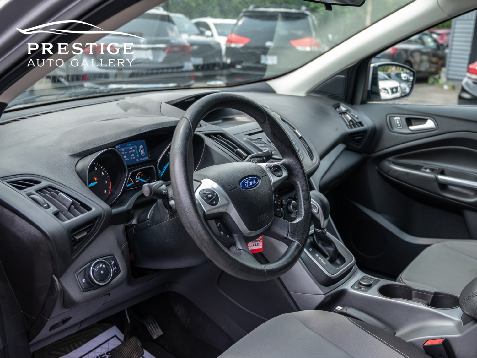 /prestigeautogallery/2014-Ford-Escape-2894926062419625.jpg