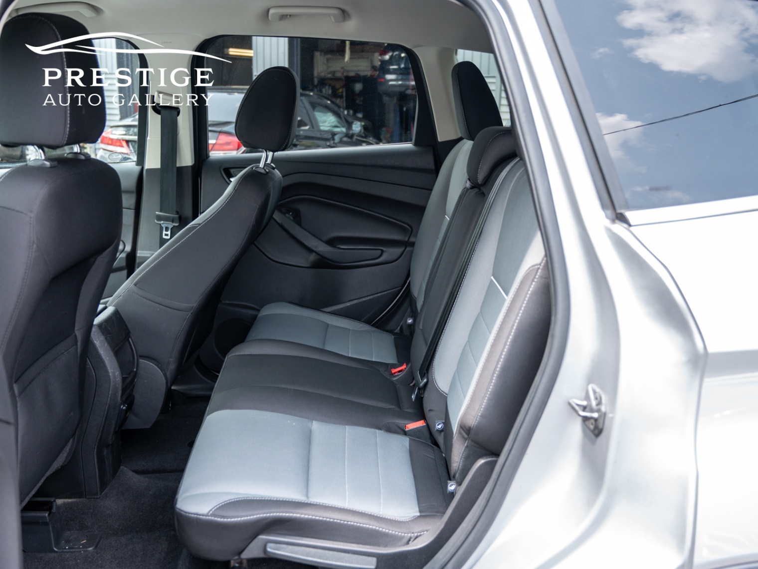 /prestigeautogallery/2014-Ford-Escape-9258228682072838.jpg