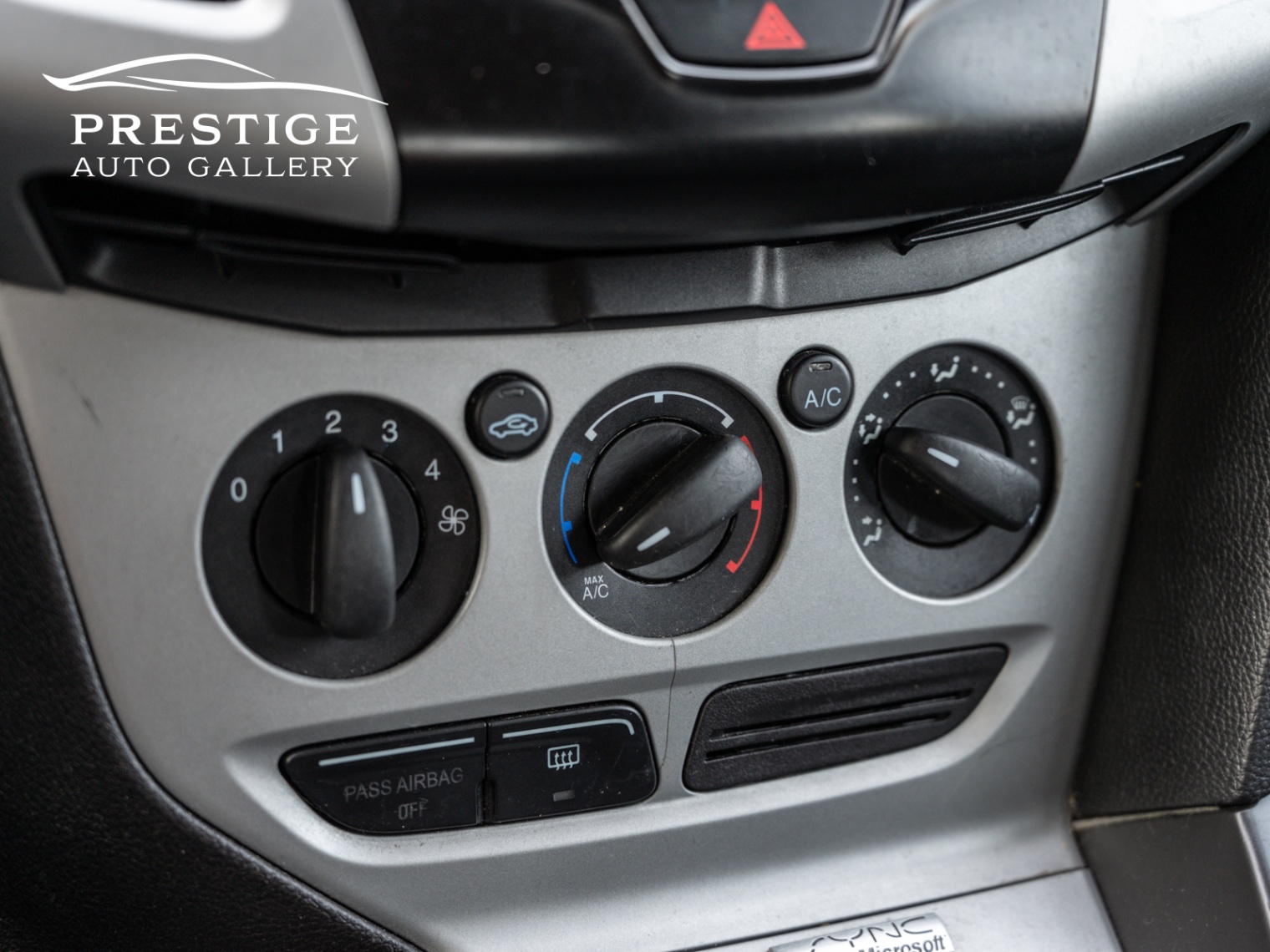 /prestigeautogallery/2014-Ford-Focus-18824938505509414.jpg
