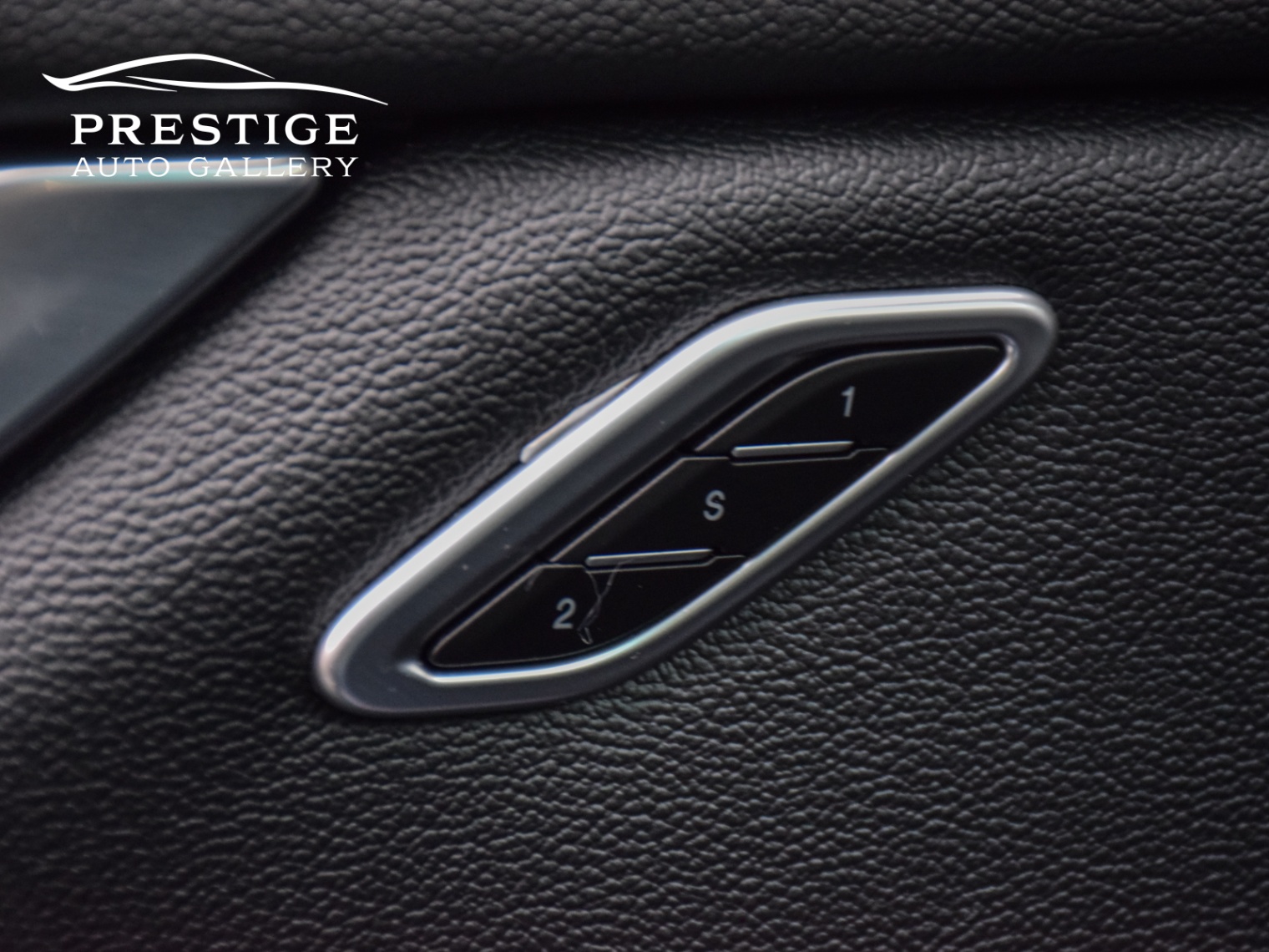 /prestigeautogallery/2014-Maserati-Ghibli-2878427142093791.jpg