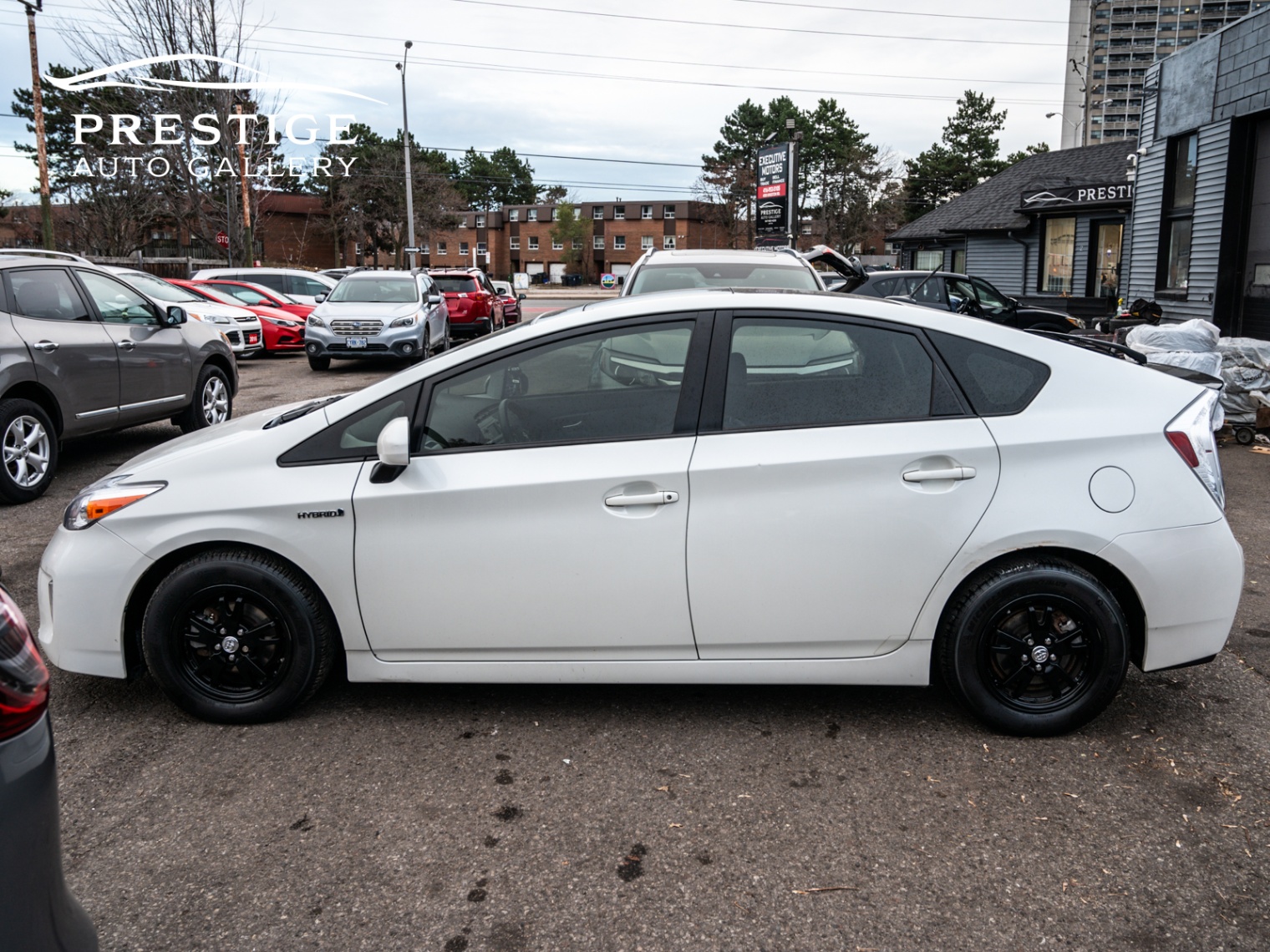 /prestigeautogallery/2014-Toyota-Prius-034495197016407575.jpg