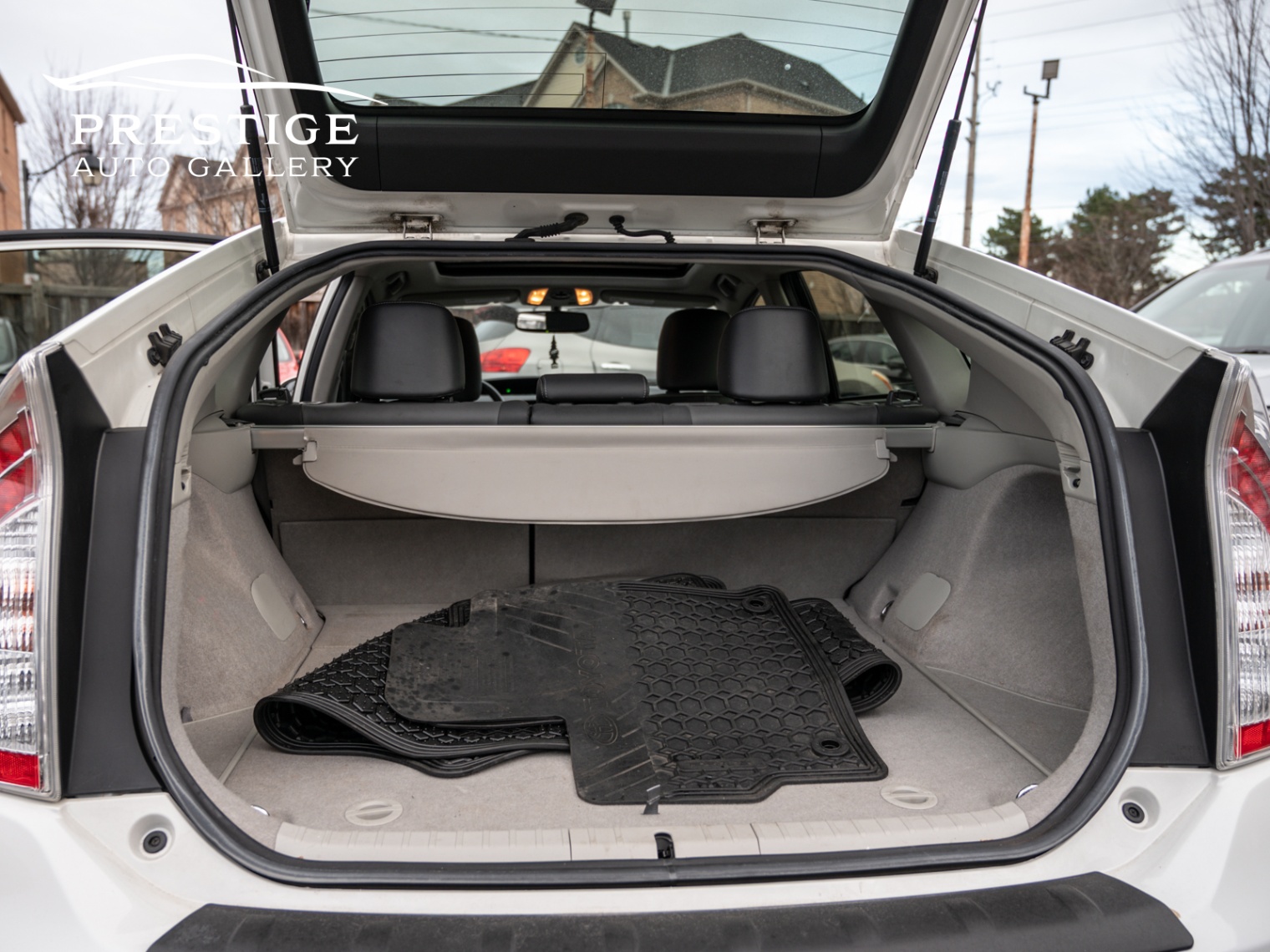/prestigeautogallery/2014-Toyota-Prius-2755197985329776.jpg