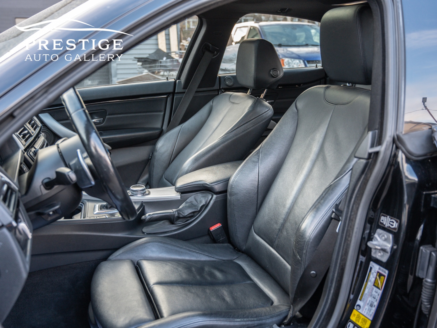 /prestigeautogallery/2015-BMW-4Series-19568985468675448.jpg