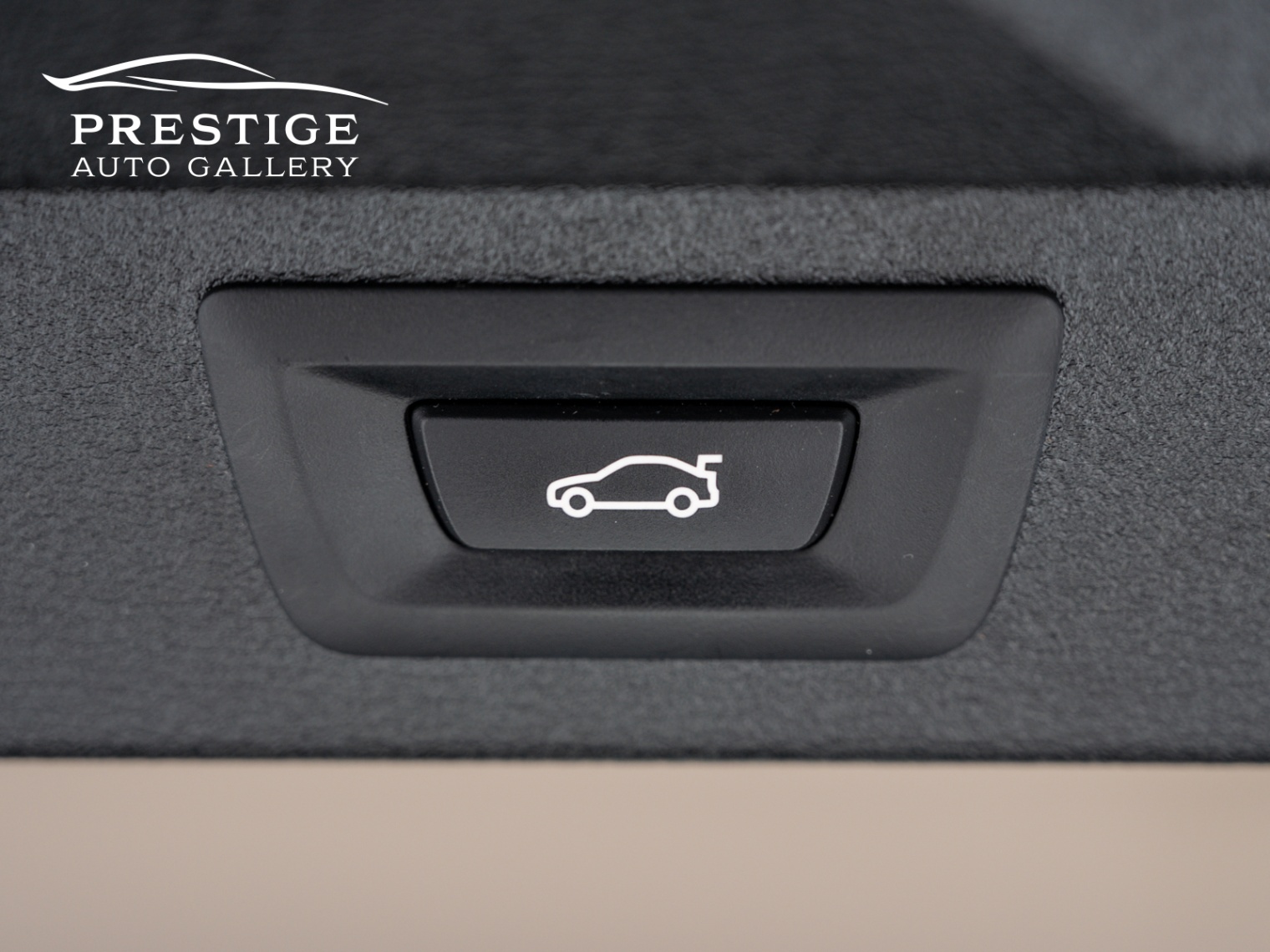 /prestigeautogallery/2015-BMW-X5-32060432818838835.jpg