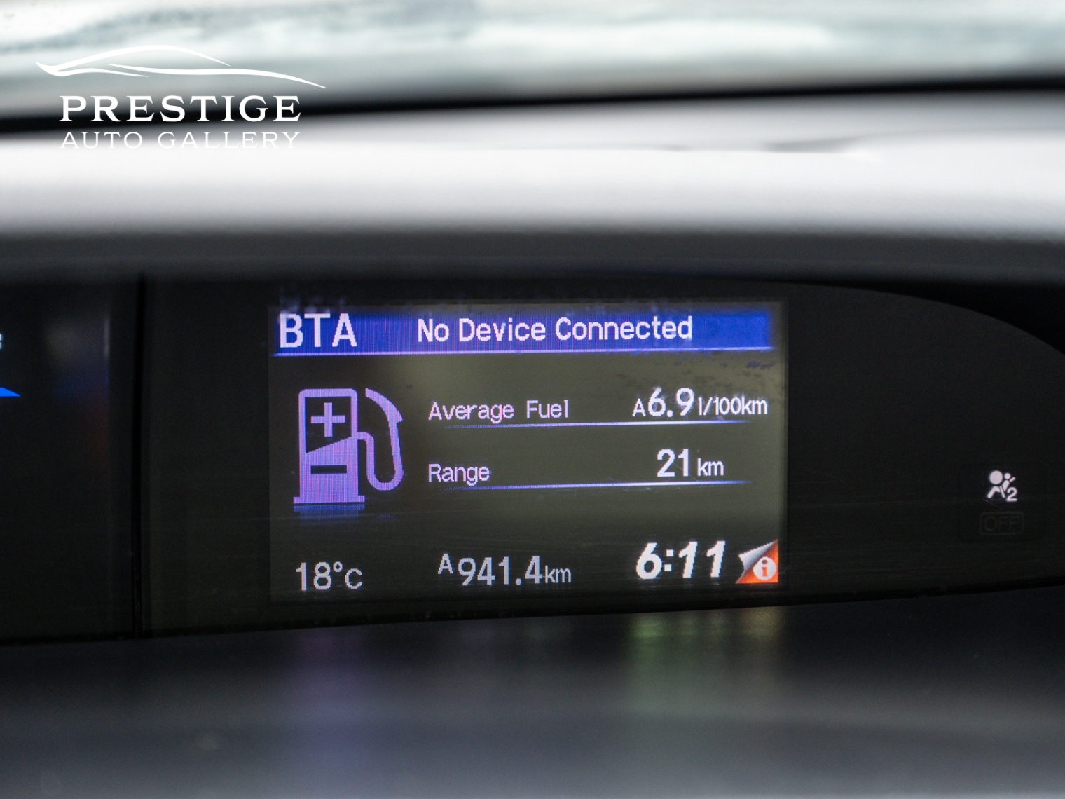 /prestigeautogallery/2015-Honda-CivicCoupe-16103661667379.jpg