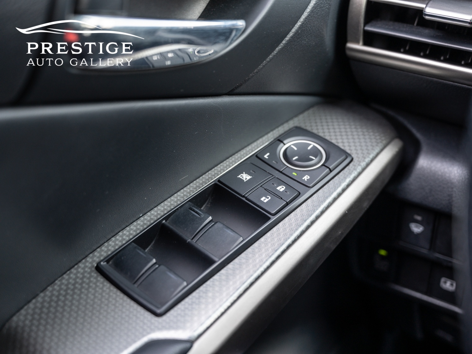 /prestigeautogallery/2015-Lexus-IS250-7810403351138191.jpg