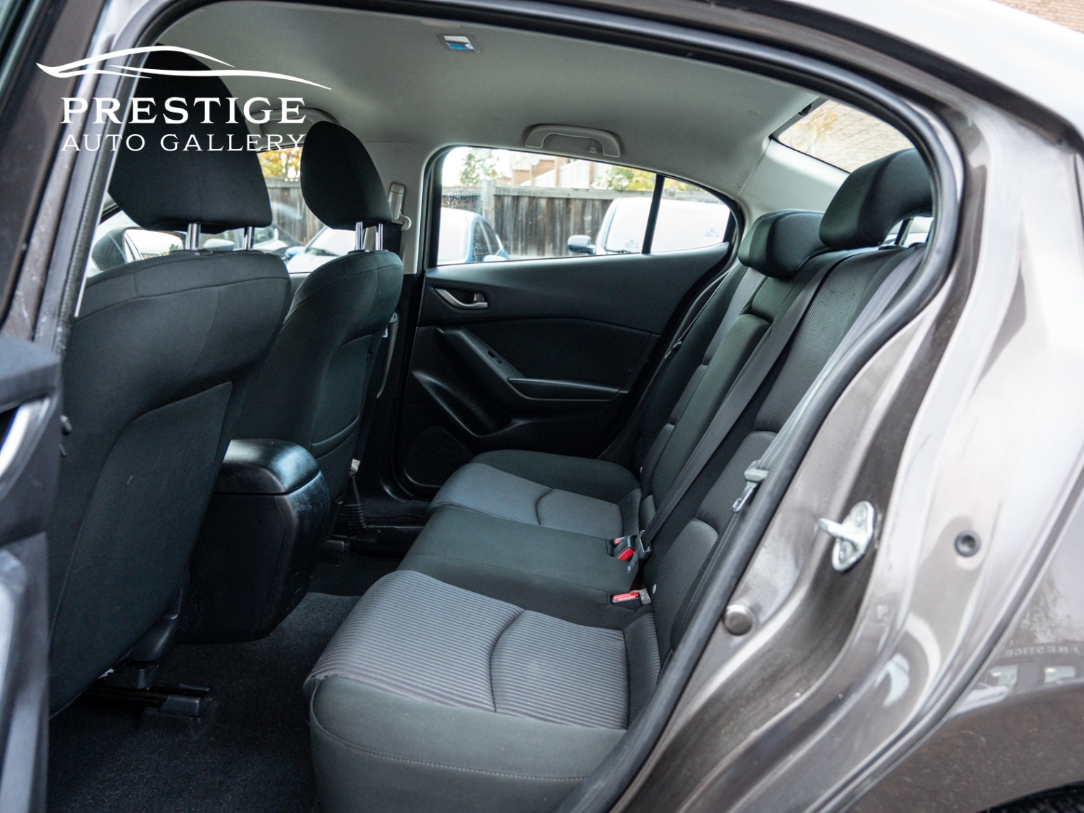 /prestigeautogallery/2015-Mazda-Mazda3-014727314264939118.jpg