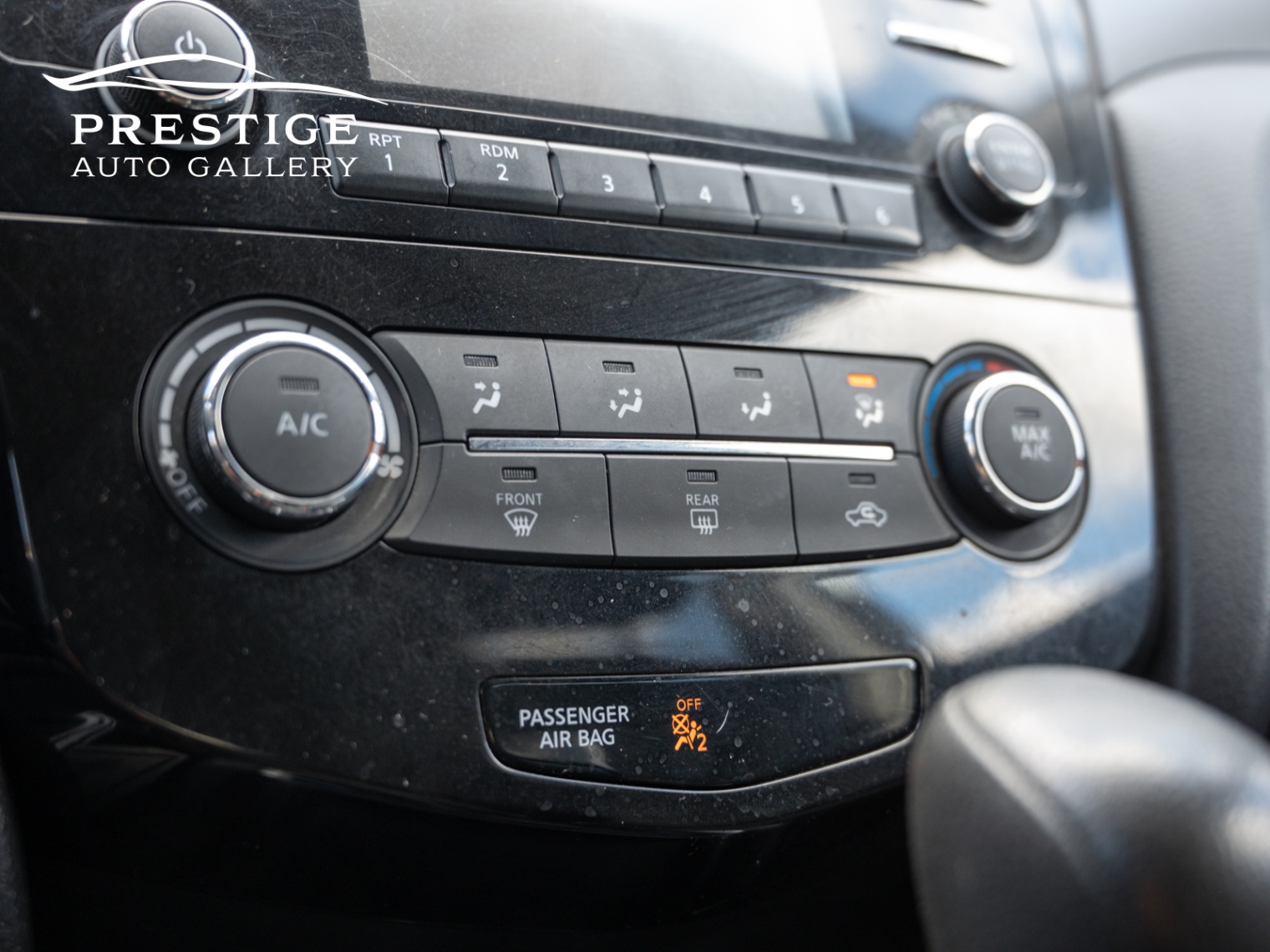 /prestigeautogallery/2015-Nissan-Rogue-03889886637923179.jpg