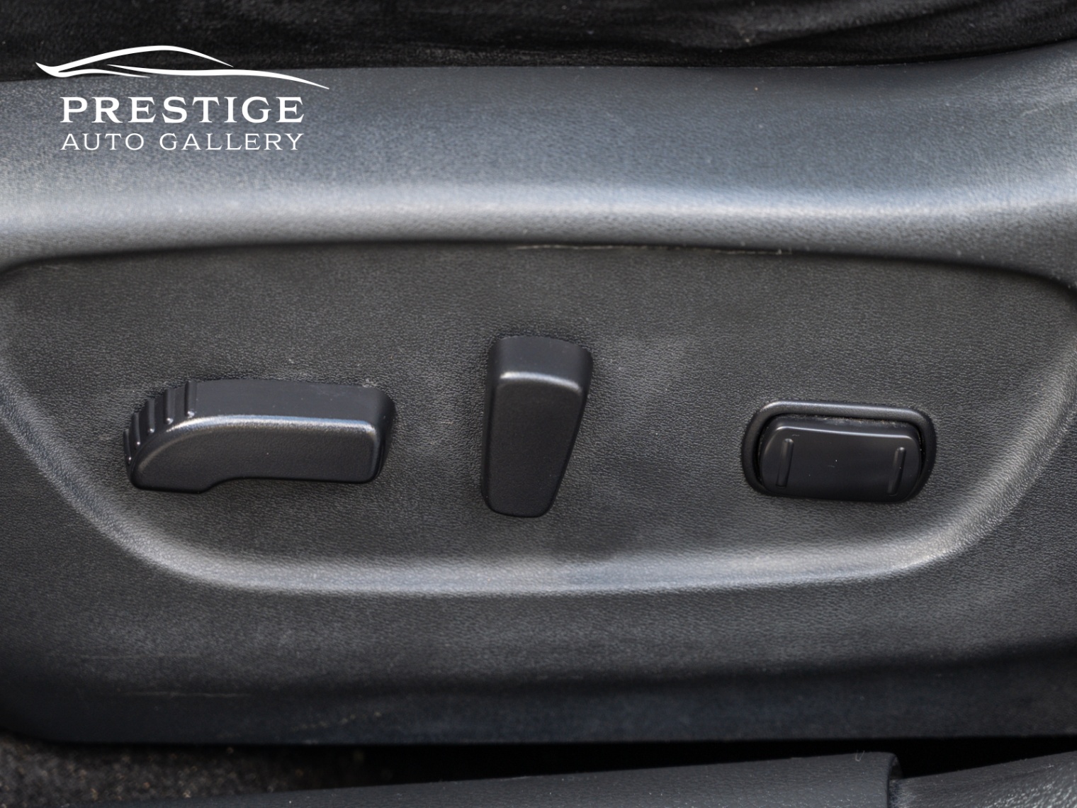 /prestigeautogallery/2015-Nissan-Rogue-36943891159818376.jpg