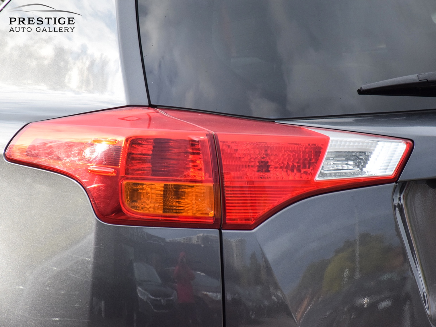 /prestigeautogallery/2015-Toyota-RAV4-005944501147264081.jpg