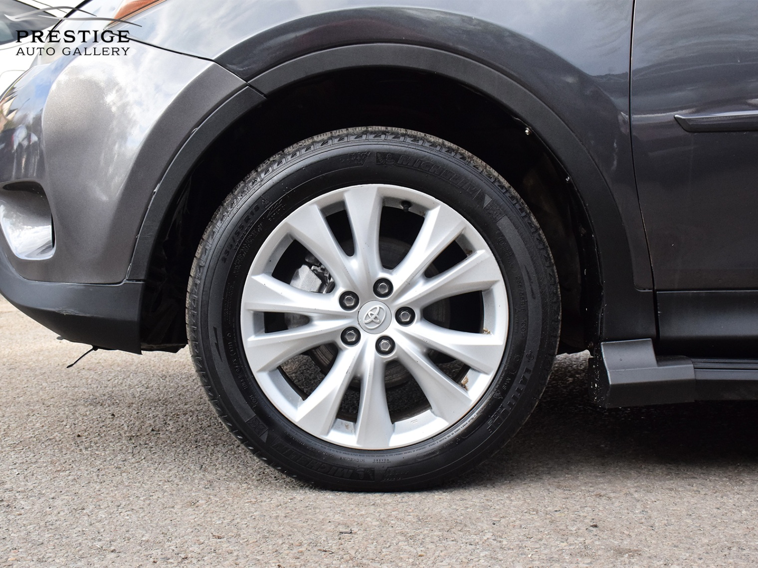 /prestigeautogallery/2015-Toyota-RAV4-4252550588213393.jpg