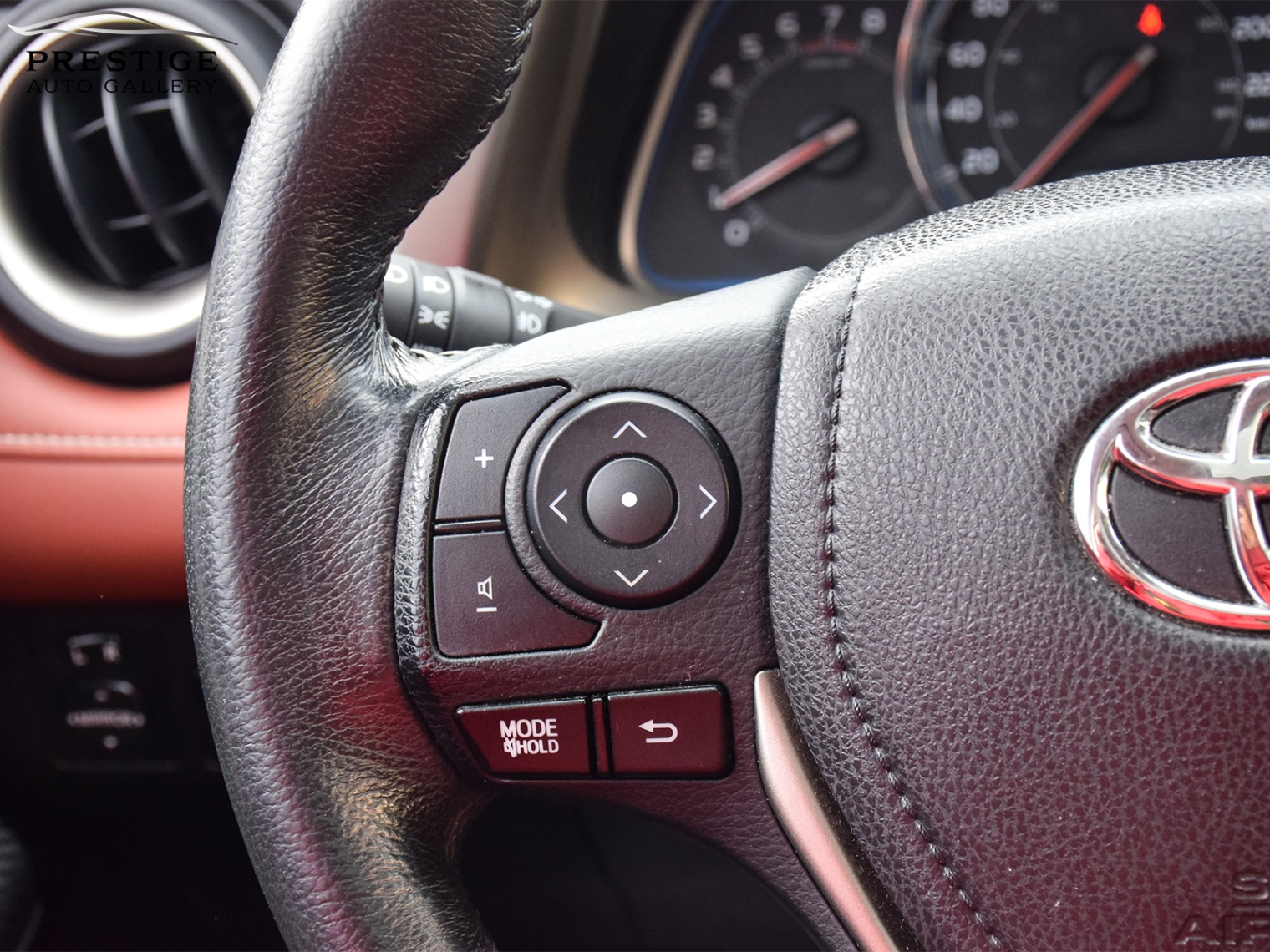 /prestigeautogallery/2015-Toyota-RAV4-6220727786246742.jpg