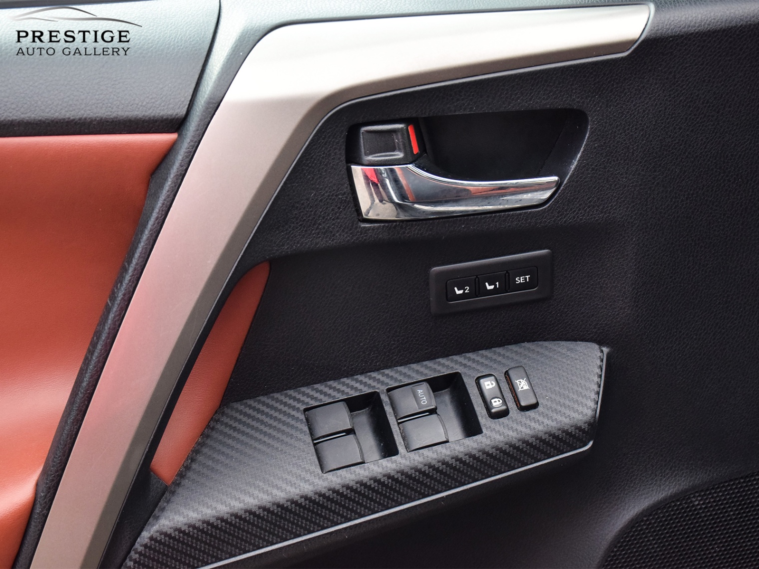 /prestigeautogallery/2015-Toyota-RAV4-8341923565261891.jpg