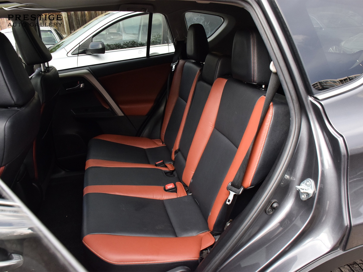 /prestigeautogallery/2015-Toyota-RAV4-9489959218632307.jpg