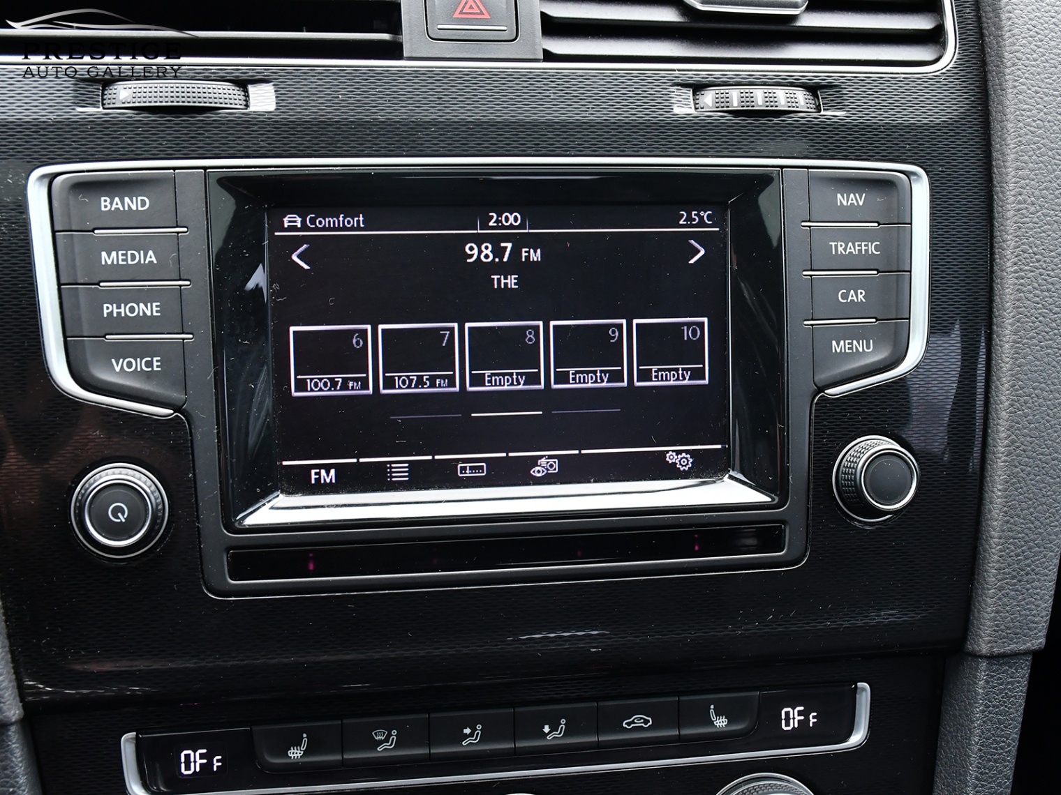 /prestigeautogallery/2015-Volkswagen-GolfGTI-10497900355199885.jpg
