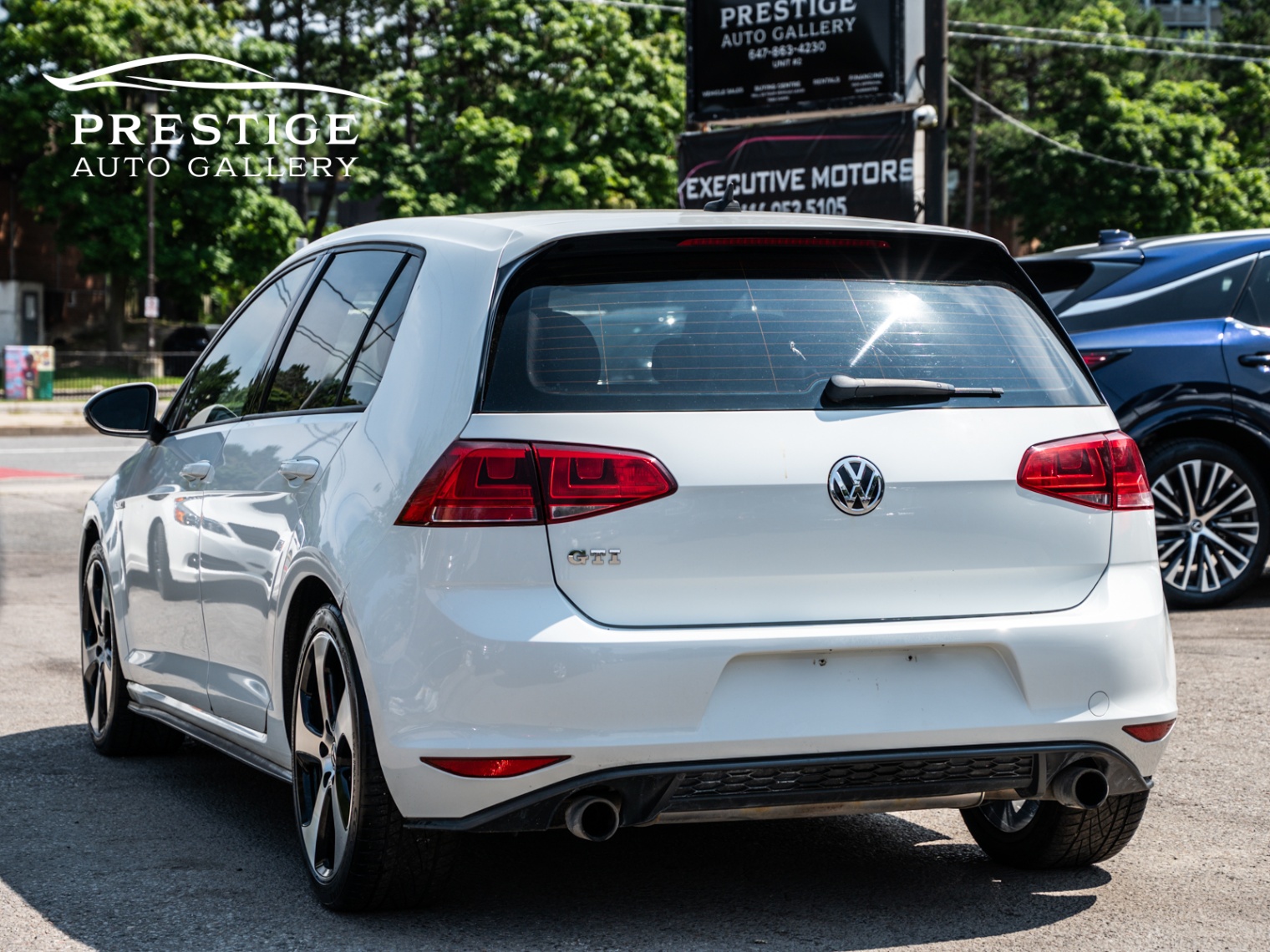 /prestigeautogallery/2015-Volkswagen-GolfGTI-6951483056765271.jpg