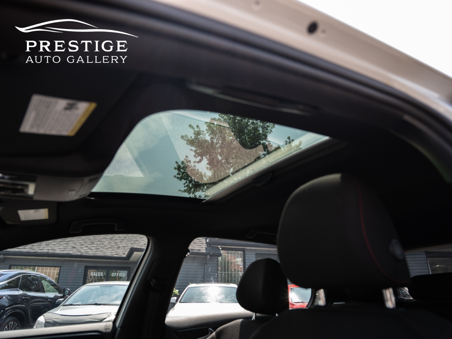 /prestigeautogallery/2015-Volkswagen-GolfGTI-8722445179444225.jpg