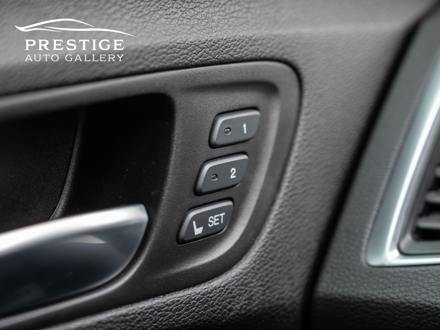 /prestigeautogallery/2016-Acura-TLX-2695299988047206.jpg