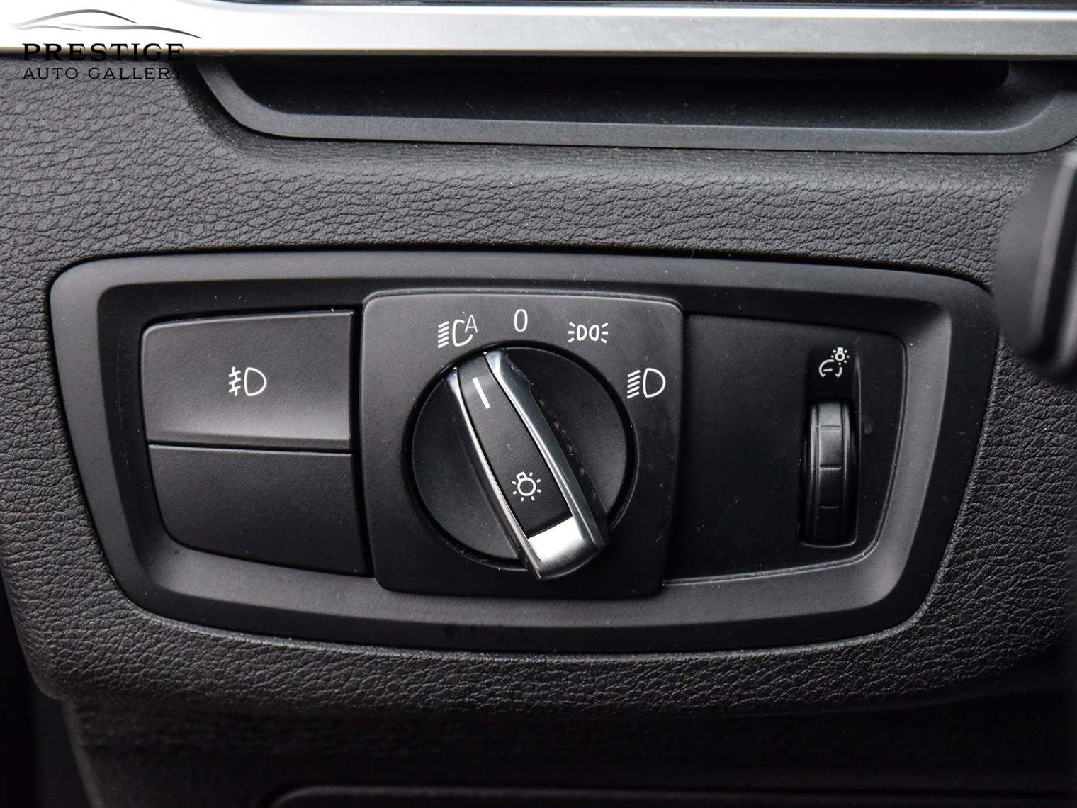 /prestigeautogallery/2016-BMW-X1-492246812761423.jpg