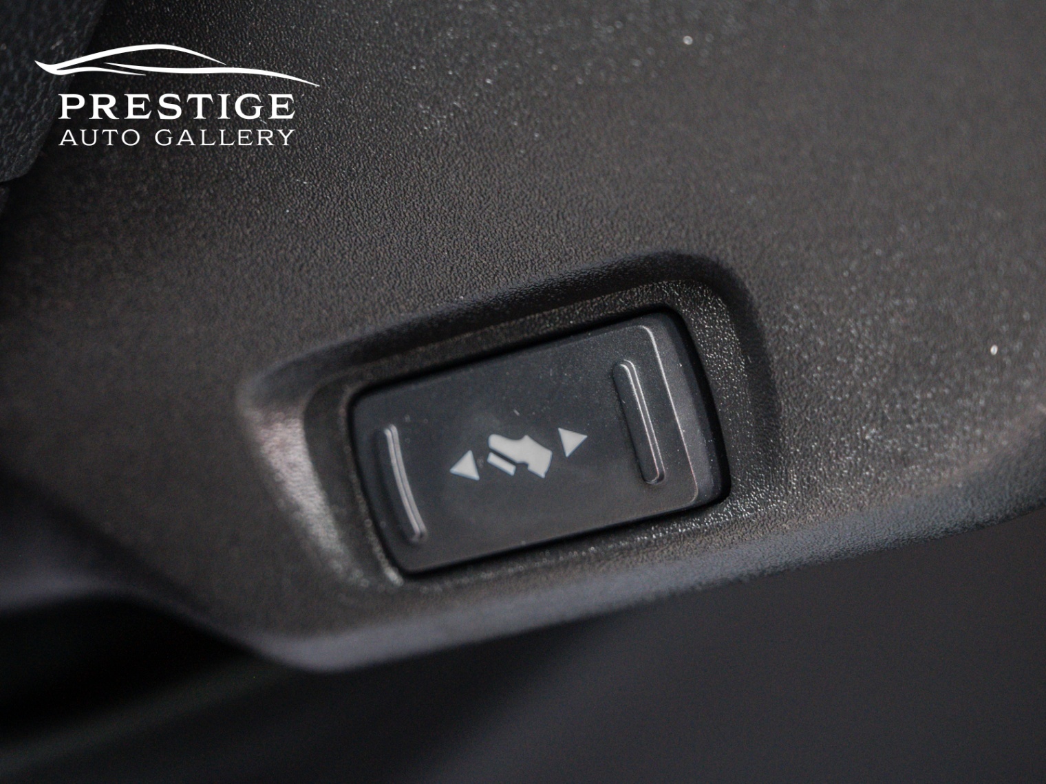 /prestigeautogallery/2016-Ford-Explorer-3721091001585122.jpg