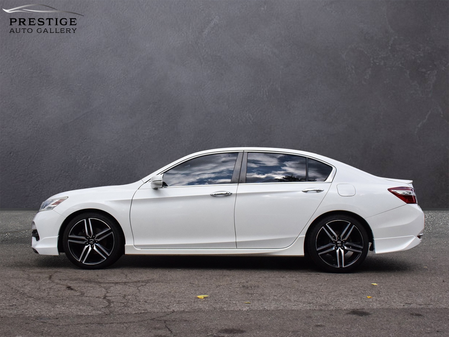/prestigeautogallery/2016-Honda-Accord-5670156073819241.jpg