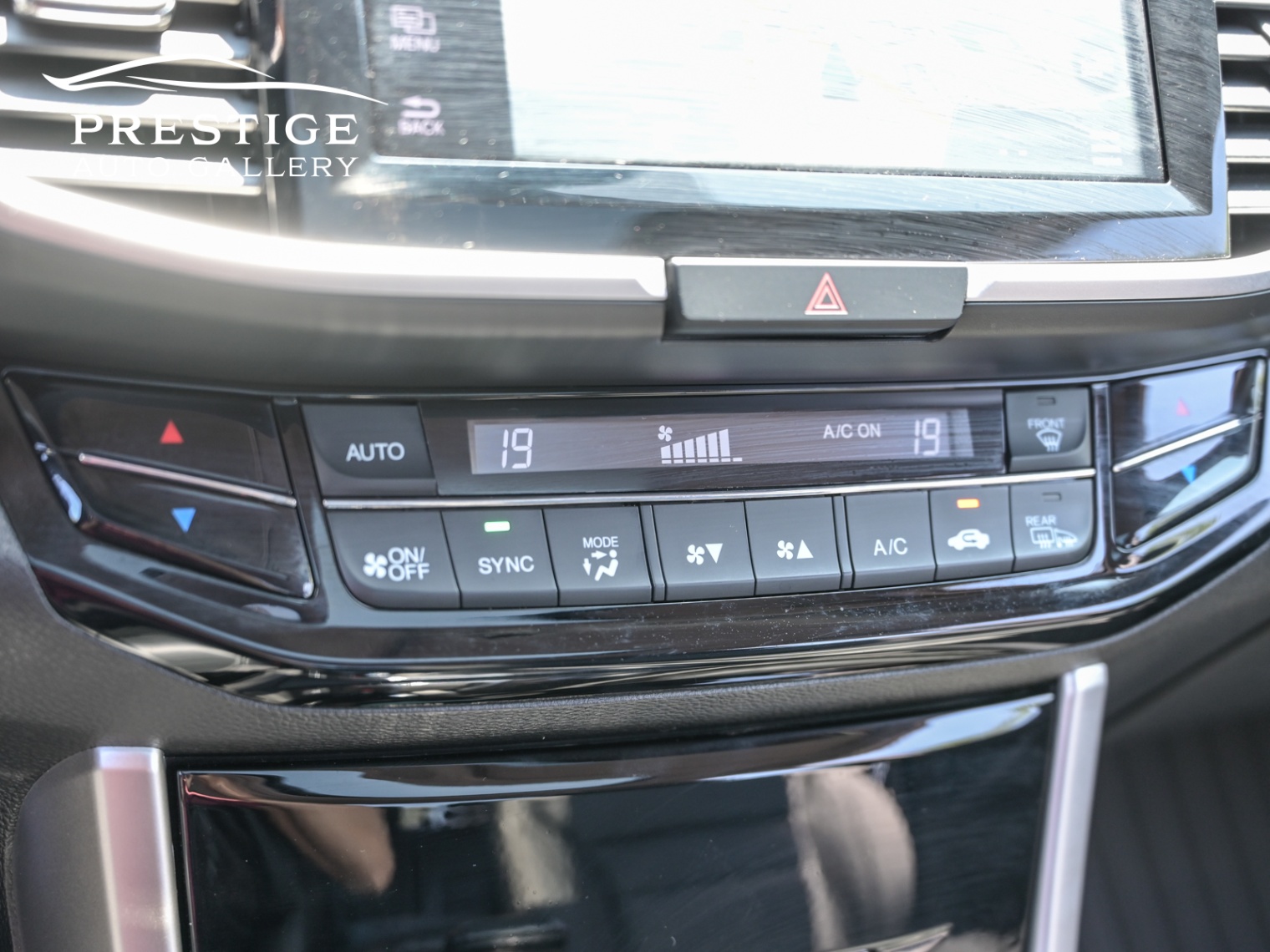 /prestigeautogallery/2016-Honda-Accord-576599401222744.jpg