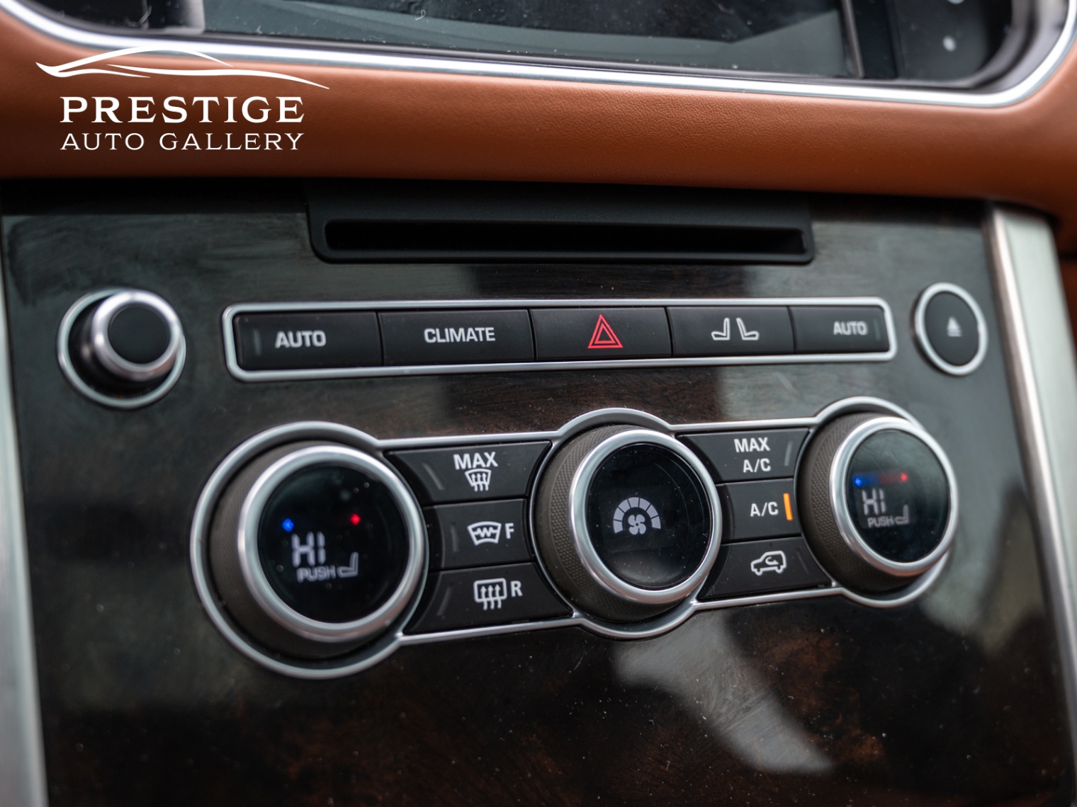 /prestigeautogallery/2016-LandRover-RangeRover-7028752501155868.jpg