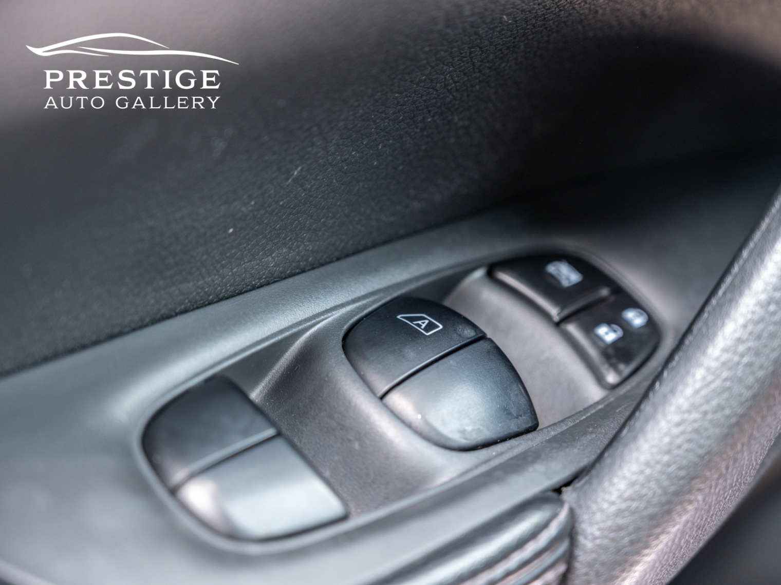 /prestigeautogallery/2016-Nissan-Rogue-43132053000475223.jpg
